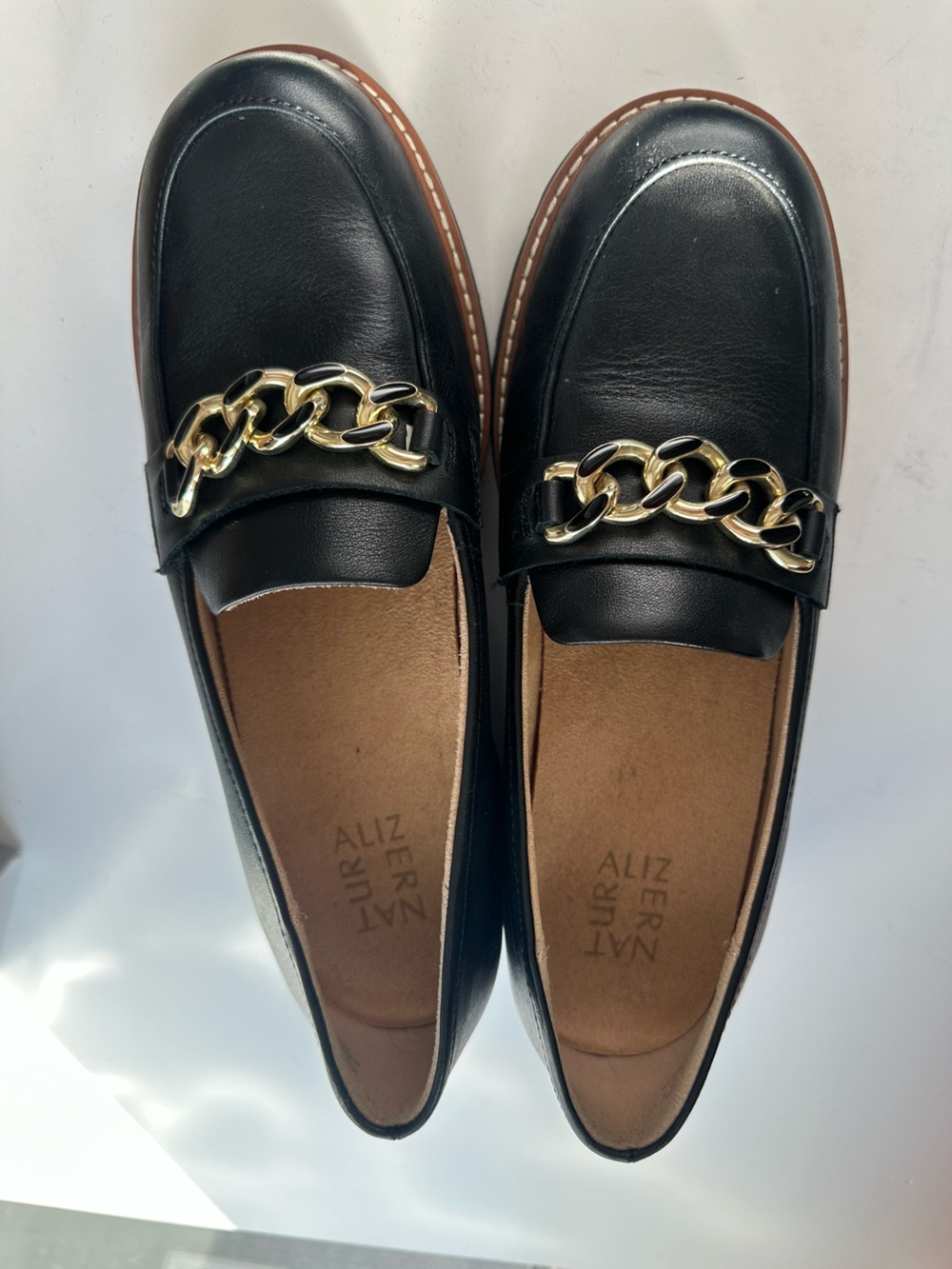 Naturalizer Black Leather Chain-Accent Loafers